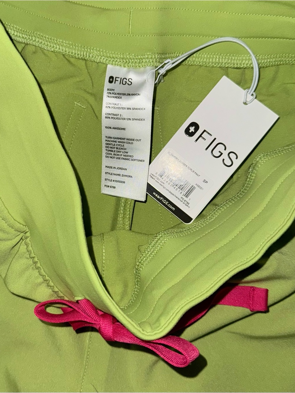 FIGS ZAMORA HIGH-RISE JOGGER SCRUB PANT™ IN MATCHA - Picture 3 of 12